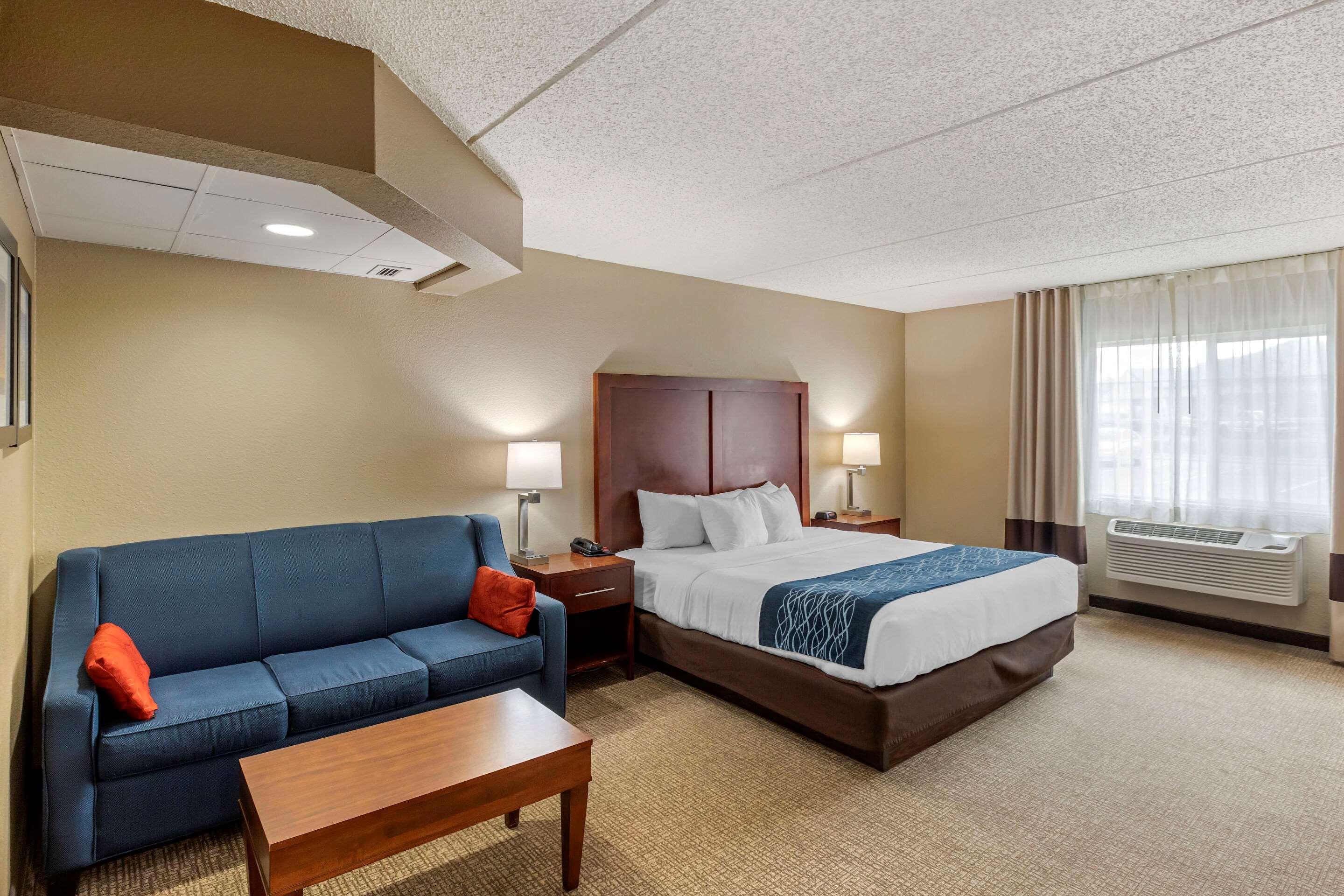Comfort Inn & Suites Jackson - West Bend מראה חיצוני תמונה