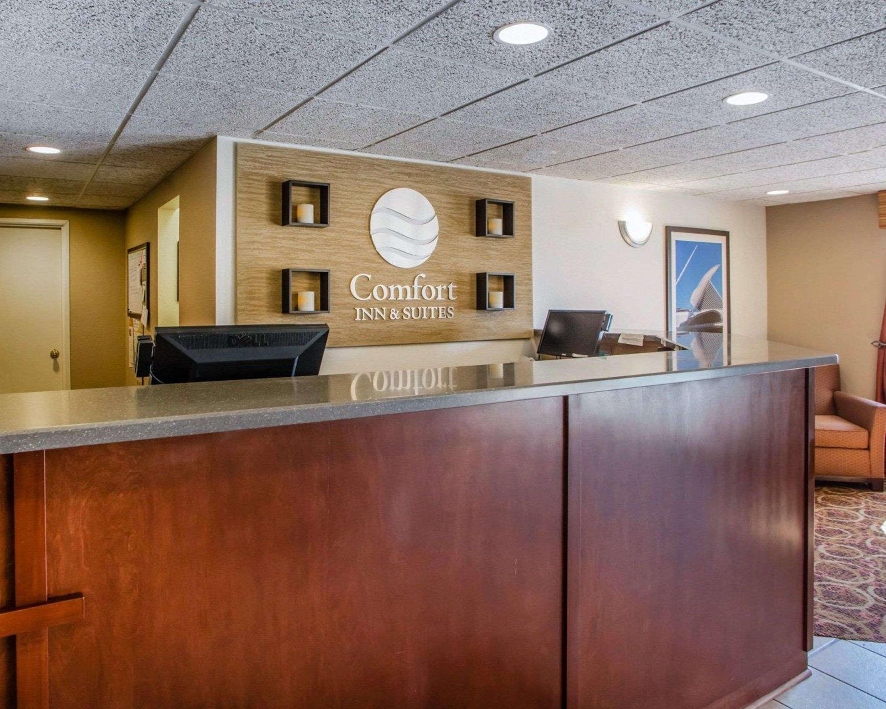 Comfort Inn & Suites Jackson - West Bend מראה חיצוני תמונה