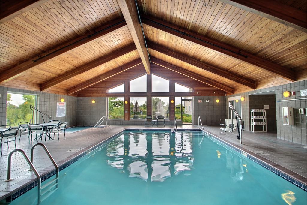 Comfort Inn & Suites Jackson - West Bend מראה חיצוני תמונה