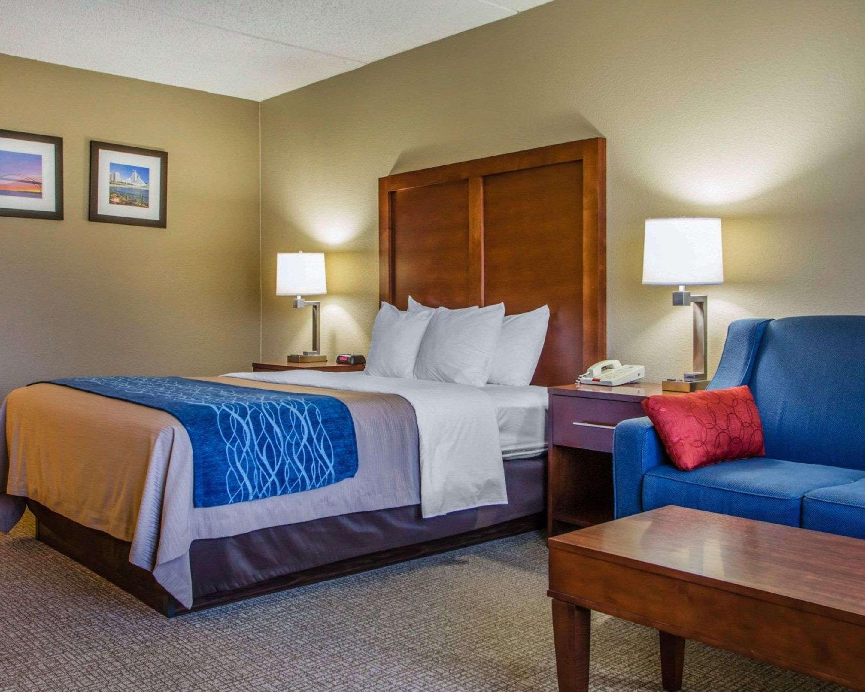 Comfort Inn & Suites Jackson - West Bend מראה חיצוני תמונה