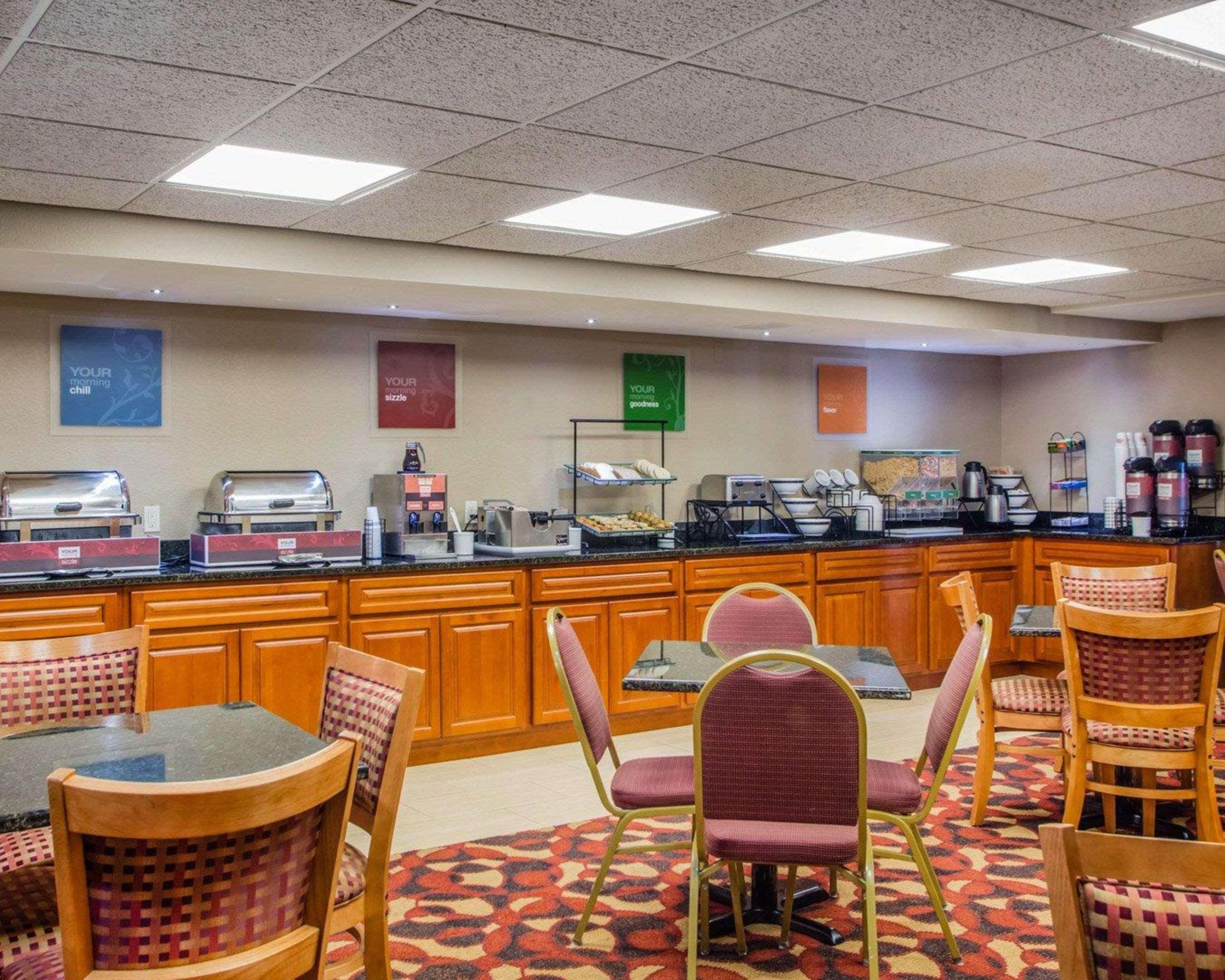 Comfort Inn & Suites Jackson - West Bend מראה חיצוני תמונה