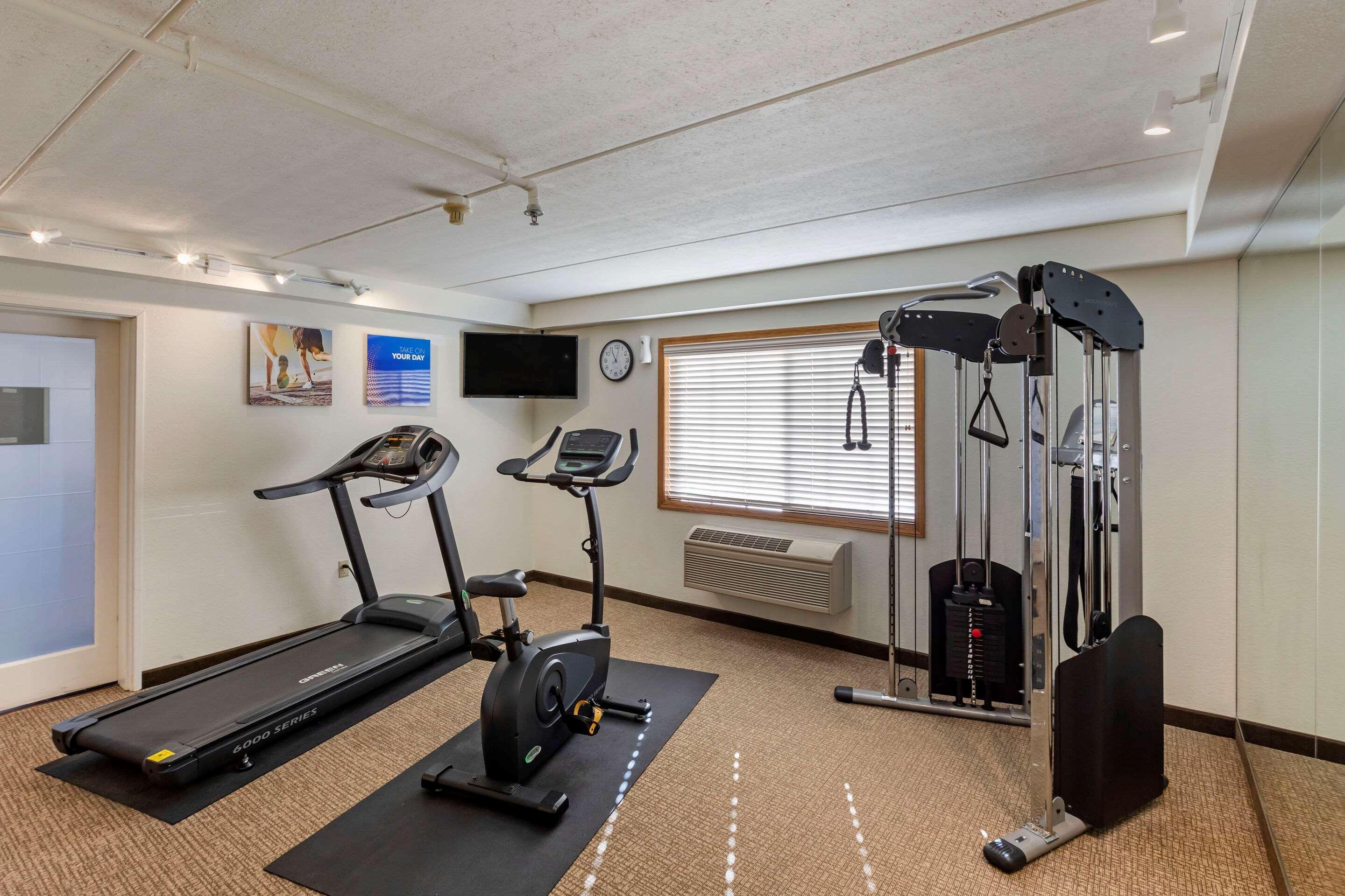 Comfort Inn & Suites Jackson - West Bend מראה חיצוני תמונה